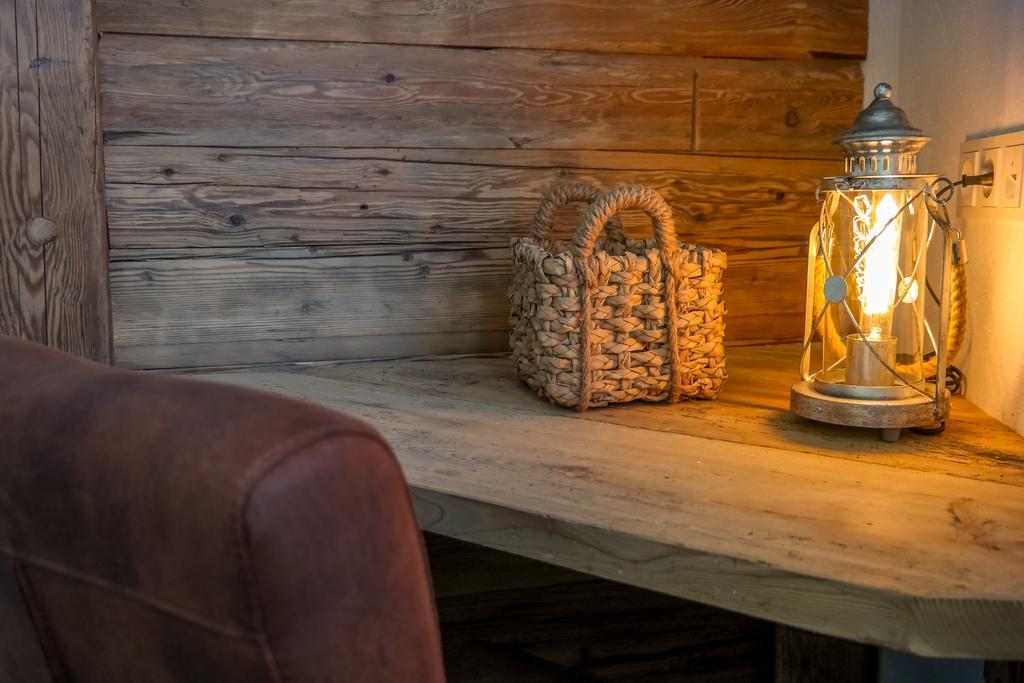 Luxus Ferienwohnung Almhuette Brixen im Thale Room photo